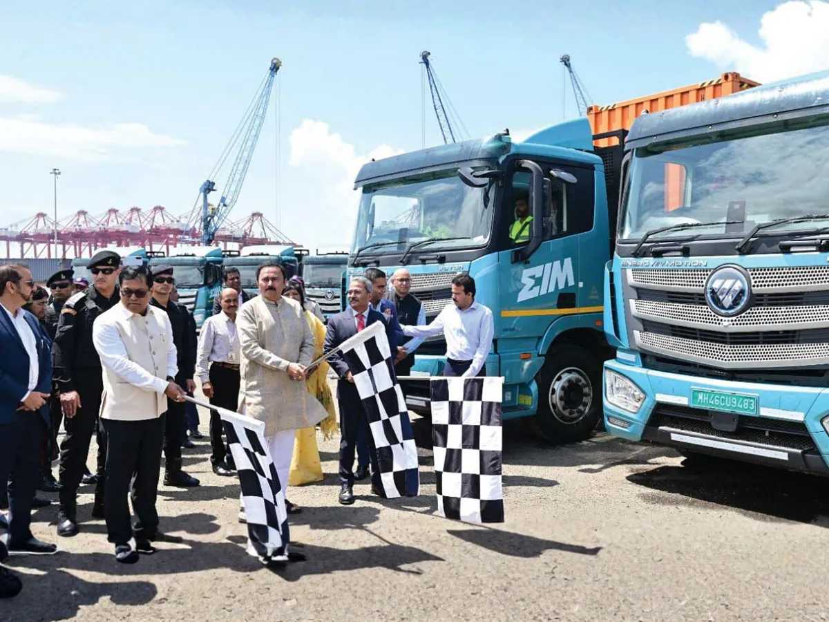 India's 1st Electric Truck Battery Swap Station Launches