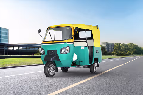 Mahindra ALFA DX DUO 2030/3 Seater thumbnail