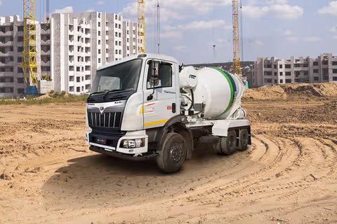 Mahindra Blazo X 28 TRANSIT MIXER thumbnail