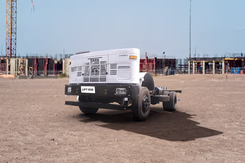 Tata LPT 1918 Cowl Cowl/6800 thumbnail