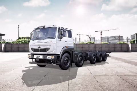 Tata LPT 4225 Cowl thumbnail