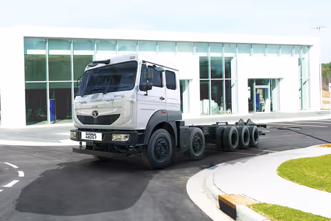 Tata LPT 4825 thumbnail