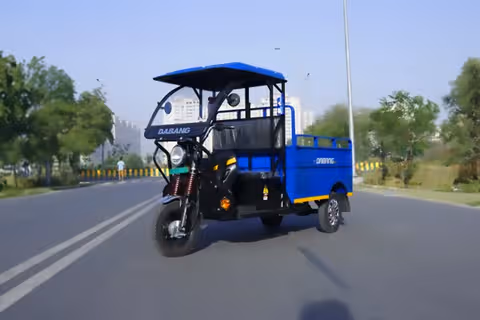 gayatri-electric-open-loader