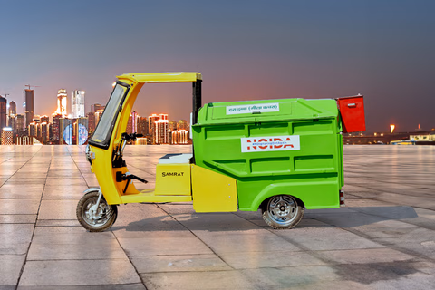 gem-samrat-garbage-van
