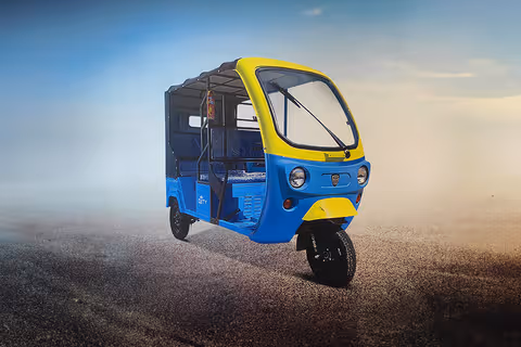 godawari-eblu-cety-e-rickshaw-l3