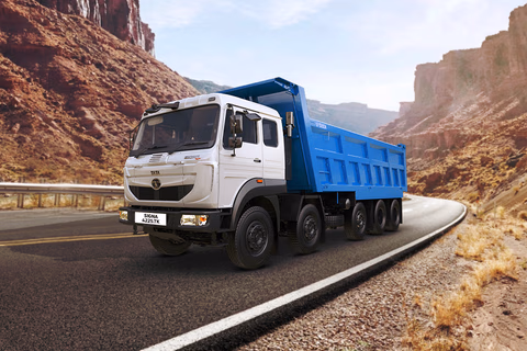 Tata Signa 4225 TK thumbnail